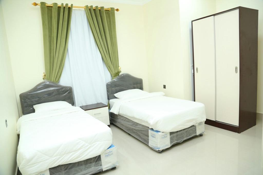 Apartment Golden Season Furnished 5 *